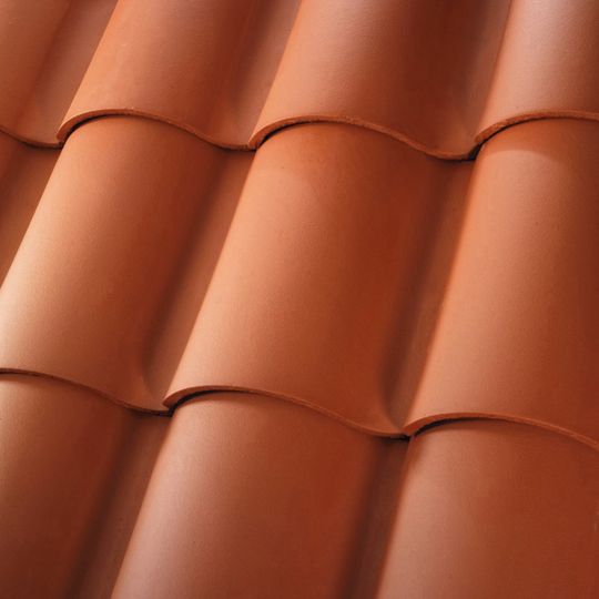 "S" Field Tile