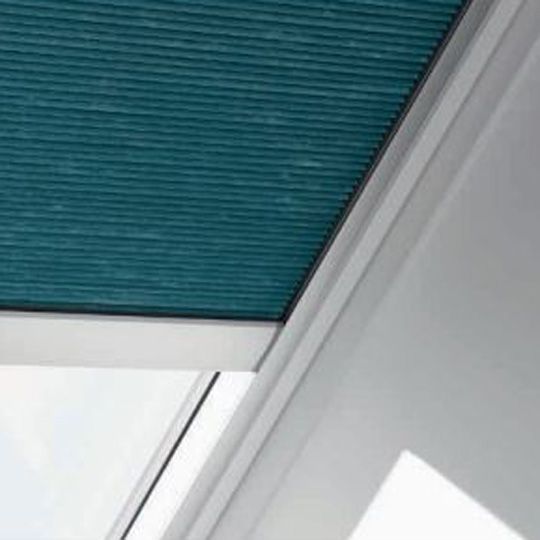 Solar Light Filtering Blind for Manual "Fresh Air" Deck-Mounted Skylight