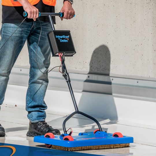 IntegriScan Plus Scanning Platform with Roller